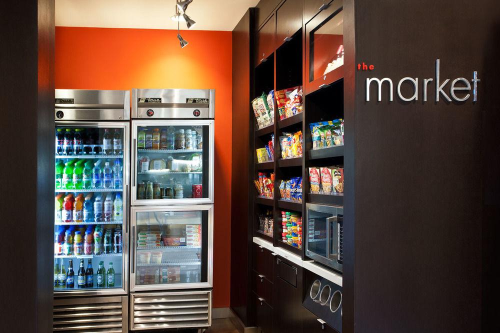 Courtyard By Marriott Denver Airport Exterior foto