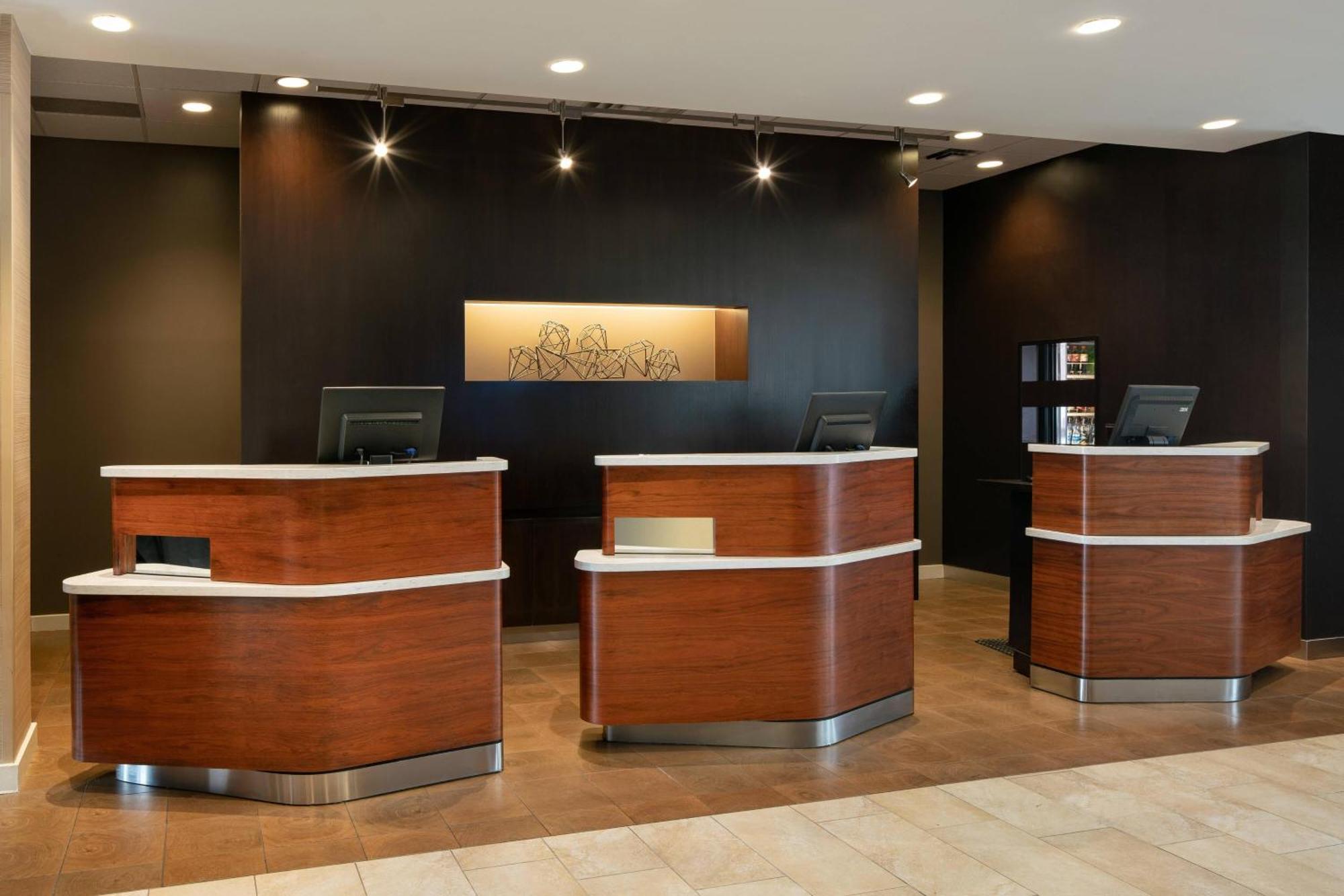 Courtyard By Marriott Denver Airport Exterior foto
